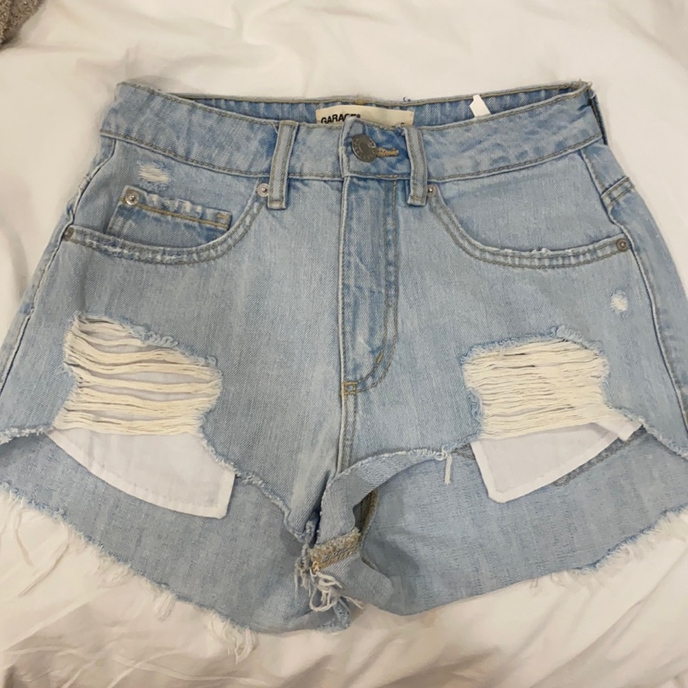 Garage high waist shorts